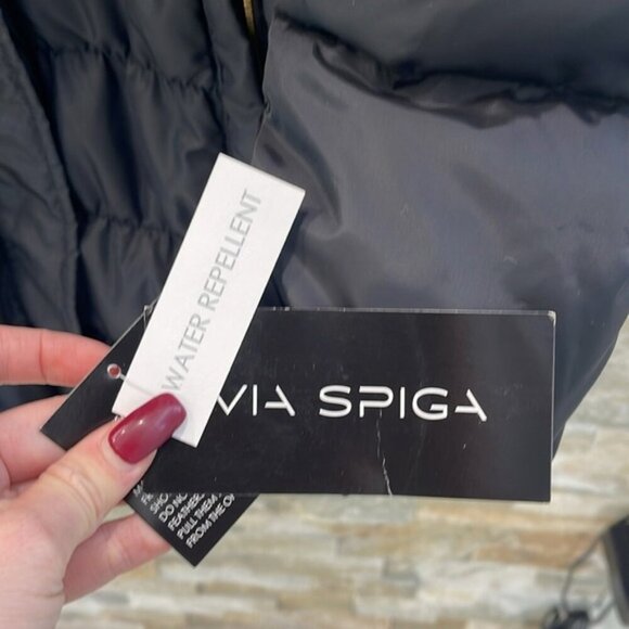 Via Spiga Women's Diamond Quilted Down Coat with Faux Fur Collar - Picture 8 of 12